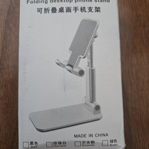 Folding Desktop Phone & Tablet Stand - Silver